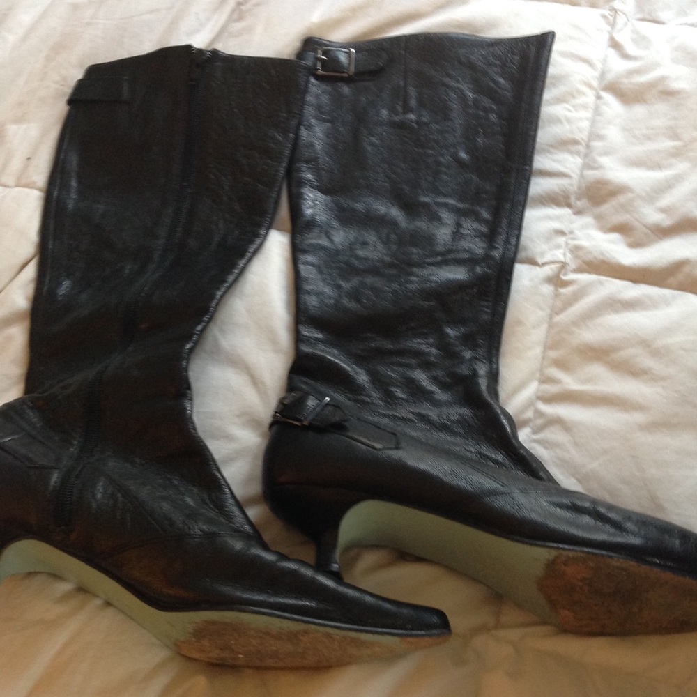 Bisou Bisou Tall Boot